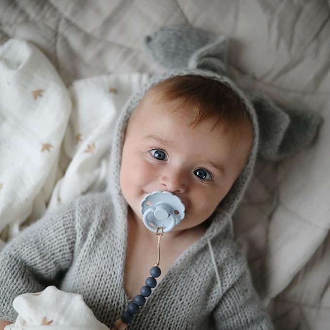 FRIGG Daisy SilkySoft Silicone Baby Pacifier | Made in Denmark | BPA-Free (Baked Clay/Cream, 6-18 Months)