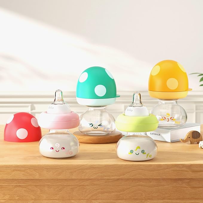 YOHKOH Newborn Glass Baby Bottles with Slow Flow Nipple for 0+ Months, Wide Neck Feeding Bottle, 2.7oz/80ml (Green, 2.7oz (Pack of 4))